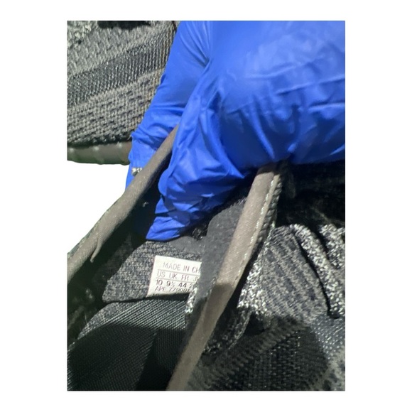 Adidas Yeezy 350 Boost non reflective Black Shoe Size Men’s 10. New w/o Box. - Picture 10 of 10